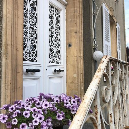 Appartement dans maison de caractère avec sauna Carignan Esterno foto