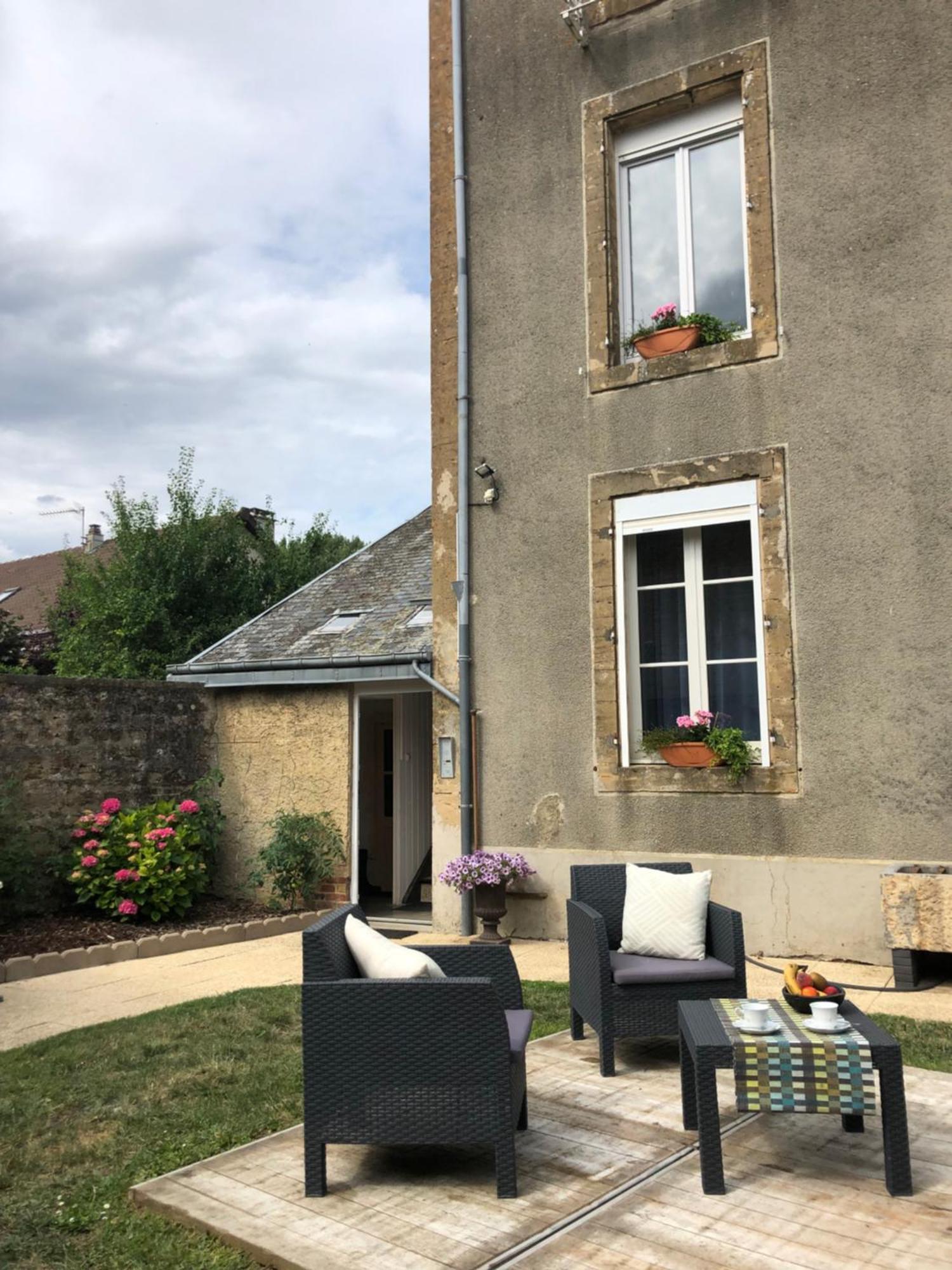 Appartement dans maison de caractère avec sauna Carignan Esterno foto