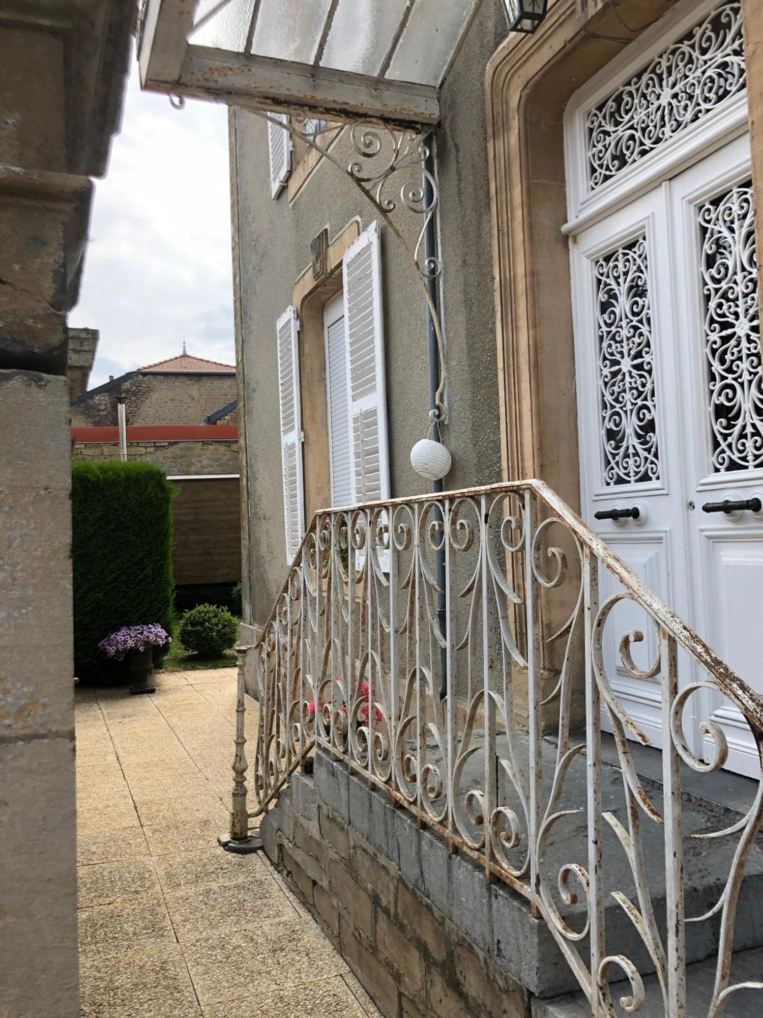 Appartement dans maison de caractère avec sauna Carignan Esterno foto