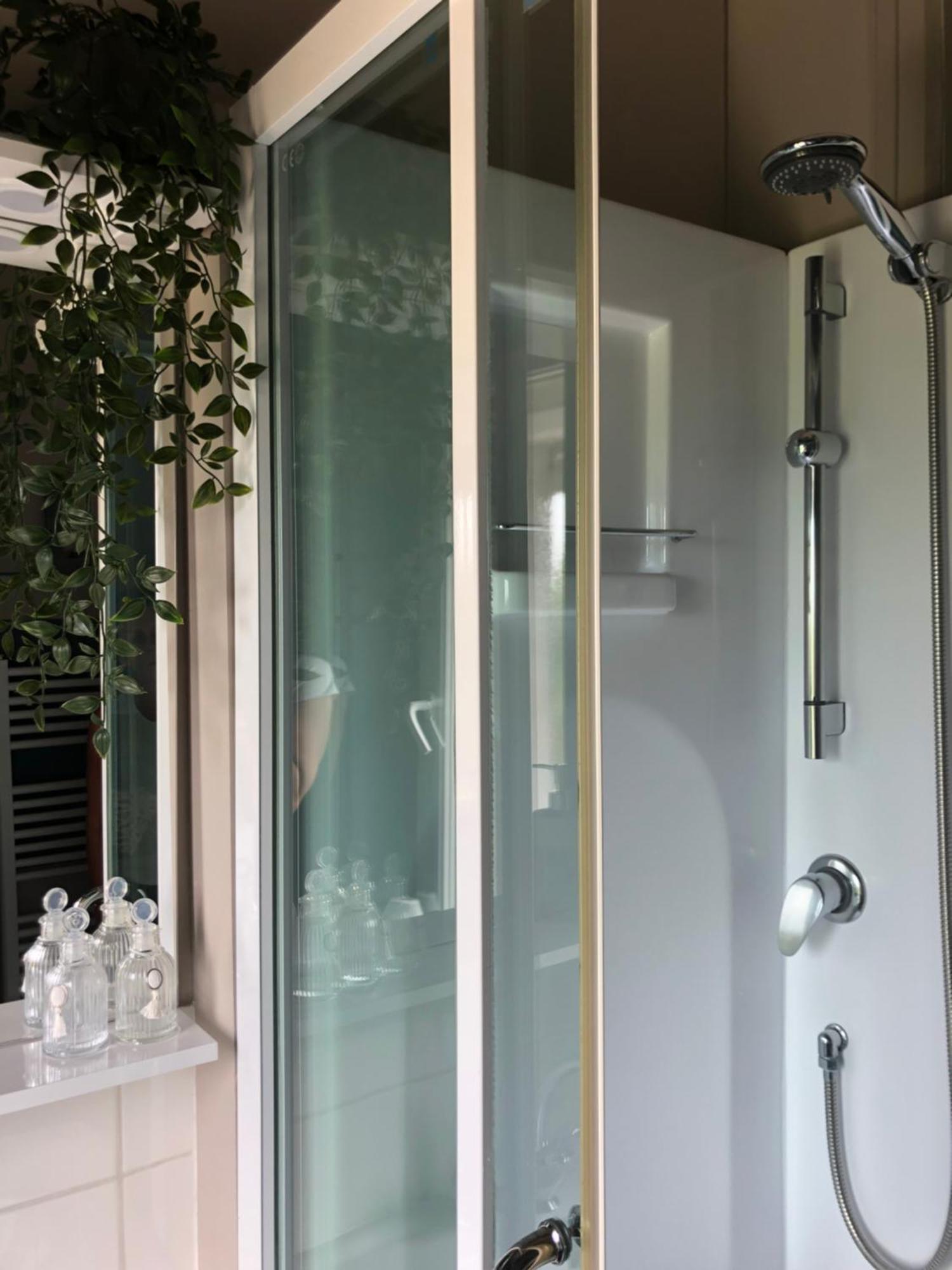 Appartement dans maison de caractère avec sauna Carignan Esterno foto